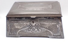 Arts & Crafts Jewellery Box