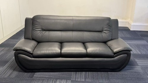 Brand new seater - new, leather