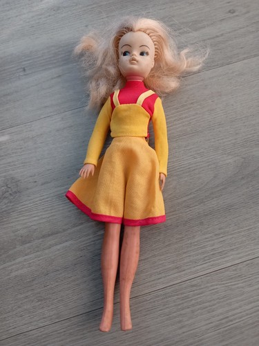 Vintage pedigree sindy doll - vintage,