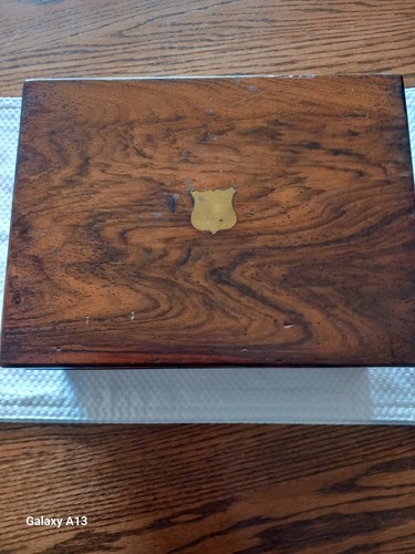Wooden victorian mahogany - wooden,