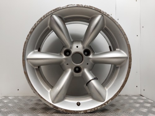 Alloy wheel smart roadster - alloy,