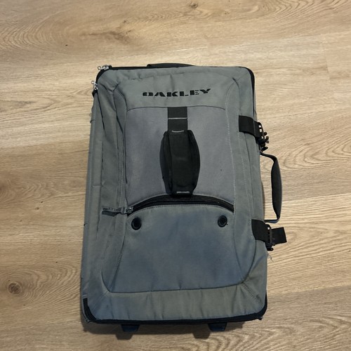 Oakley grey canvas - grey, rolling