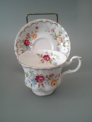 Royal albert jubilee rose - albert, bone