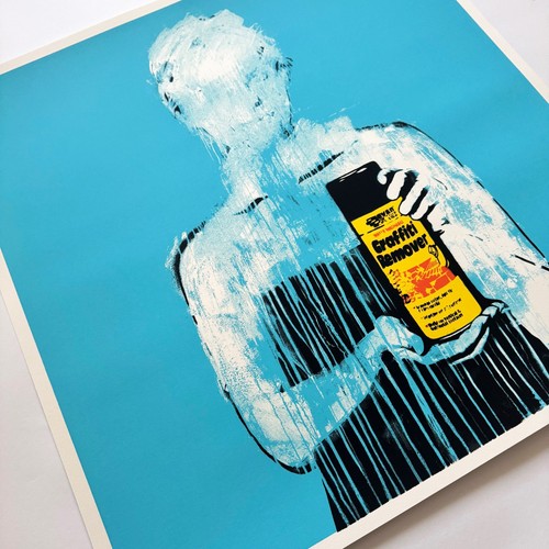 Dolk graffiti remover hand - dolk, "graffiti