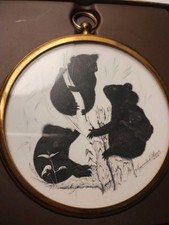 Peter Bates miniature of bears