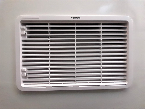Dometic fridge vent front - dometic,