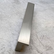 FLAT KITCHEN CABINET DOOR HANDLES / CUPBOARD DRAWER HANDLES / CABINET HANDLES