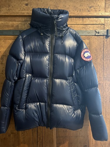 Canada goose crofton puffer - canada,