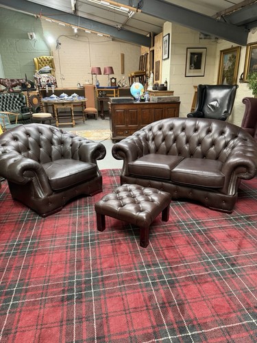 Chesterfield leather piece - chesterfield,
