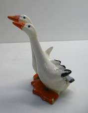 BESWICK 2 GEESE FIGURINE STATUE ENGLAND PORCELAIN
