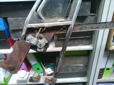 Rover P6 Front Quarterlight -