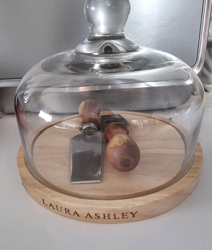 Laura ashley cheese - laura,