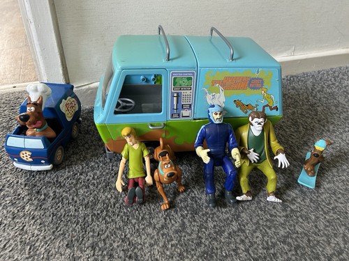 Scooby doo the mystery machine - scooby,