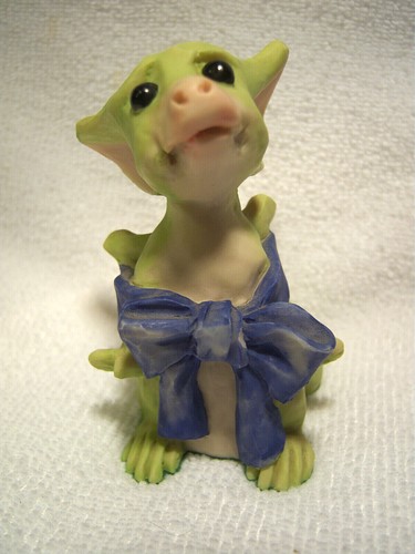 Pocket dragon blue ribbon - -,