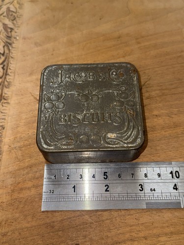 Vintage jacob co biscuits - &,