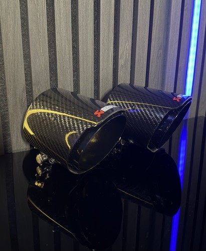 Black carbon fibre - black, 4”