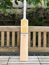 English Willow Cricket Bat -