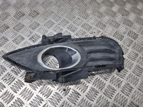 Ford mondeo fog light surround - mondeo,