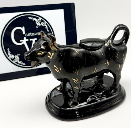 Lovely antique jackfield cow - antique,