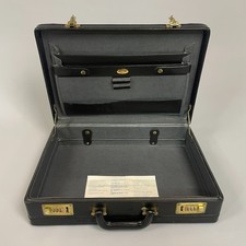 Masters of London Black