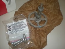 Briggs & Stratton 84005207 Camshaft - NOS