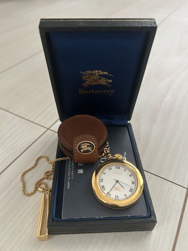 Burberry london analog quartz - burberry,