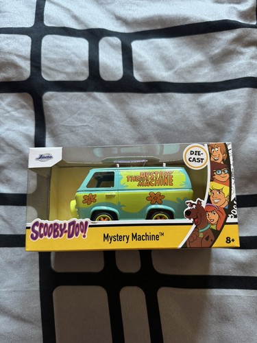 Scooby doo mystery machine van - scooby,