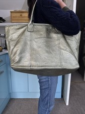 Lupo Handbag Metallic Green