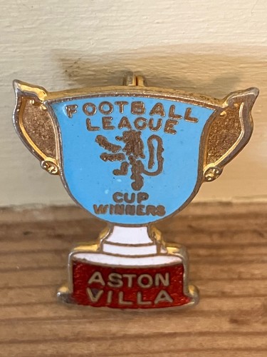 Aston villa badge - villa, coffer