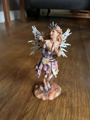 The amethyst faerie leonardo - faerie,