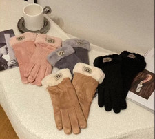 UGG AUSTRALIA Touch Screen Gloves Fleece Lined Brand New christmas gift