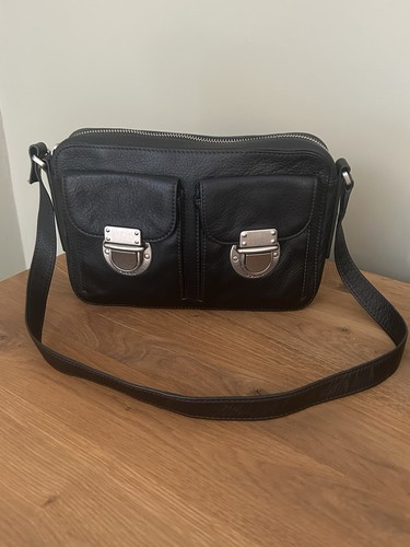 Fossil riley black - fossil, pebbled