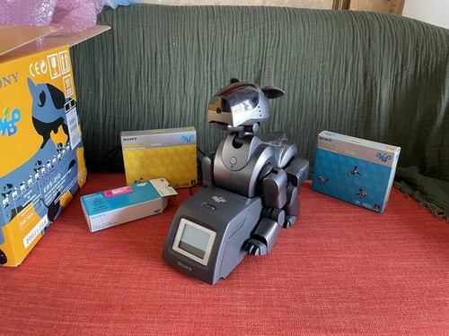 Sony aibo ers 210 robot - sony,