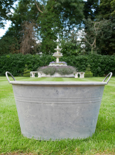 Large vintage style - large, galvanised