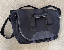 Tenba DNA 13 DSLR Camera