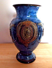 LARGE ANTIQUE ROYAL DOULTON