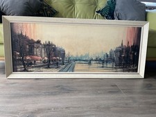 Cafe Quai by Ron Folland -