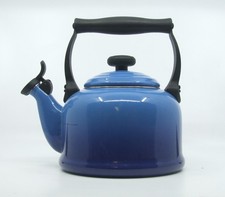 Le Creuset Traditional Stove Top Kettle 2.1 L Deep Teal