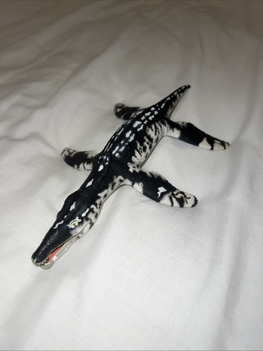 Liopleurodon figure bbc - liopleurodon,
