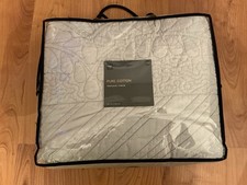 M&S Quilted Throw Trapunto Luxury Bedding Large 200 cm X 240 cm RRP £150 New