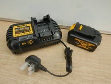 DeWALT DCB116 12v 18v & 54v FLEXVOLT xr fast charger + DCB182 4 ah battery
