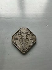 RARE VINTAGE BRIZE NORTON US AIR FORCE MOTORCYCLE CLUB BADGE, AUTOMOBILIA