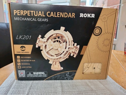 Rokr perpetual calendar - perpetual,