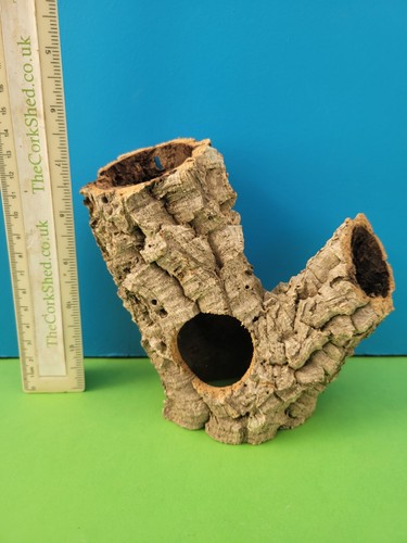 Cork bark tube hide - cork, 14cm