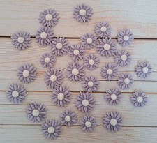 (02) 30 x Purple and White