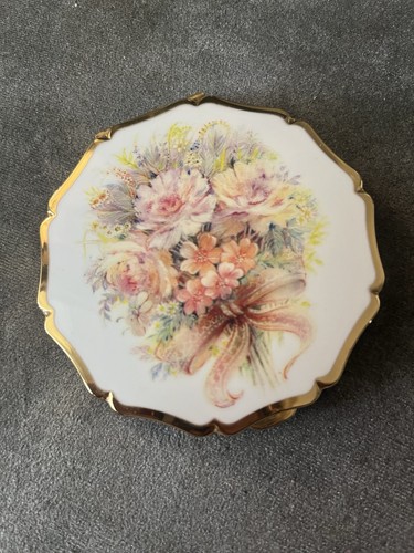 Vintage stratton england - vintage,