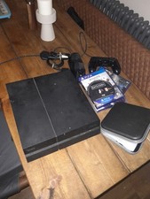 Sony PlayStation 4 With 19
