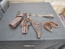 WW 1 BRITISH ARMY OFFICERS BELT/1916 DATED PISTOL HOLSTER/ SWORD FROG/SPURS