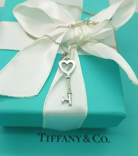 Tiffany open heart - open,