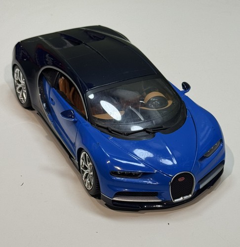 Bburago bugatti chiron - 1:18,